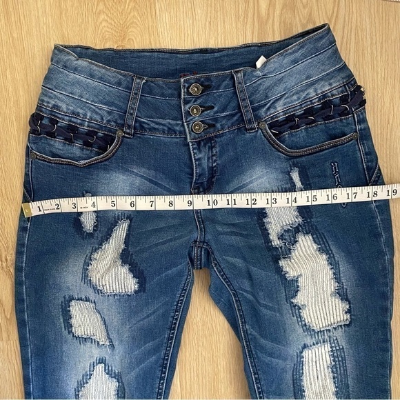 Vintage Y2K Distressed Jeans Low Rise Straight Leg McBling Denim Size 28 - Picture 10 of 15